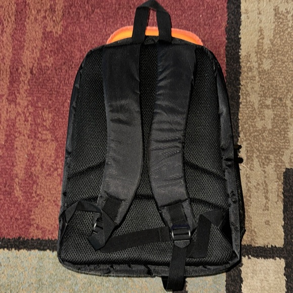 Small‎ Camera Backpack - Picture 13 of 13